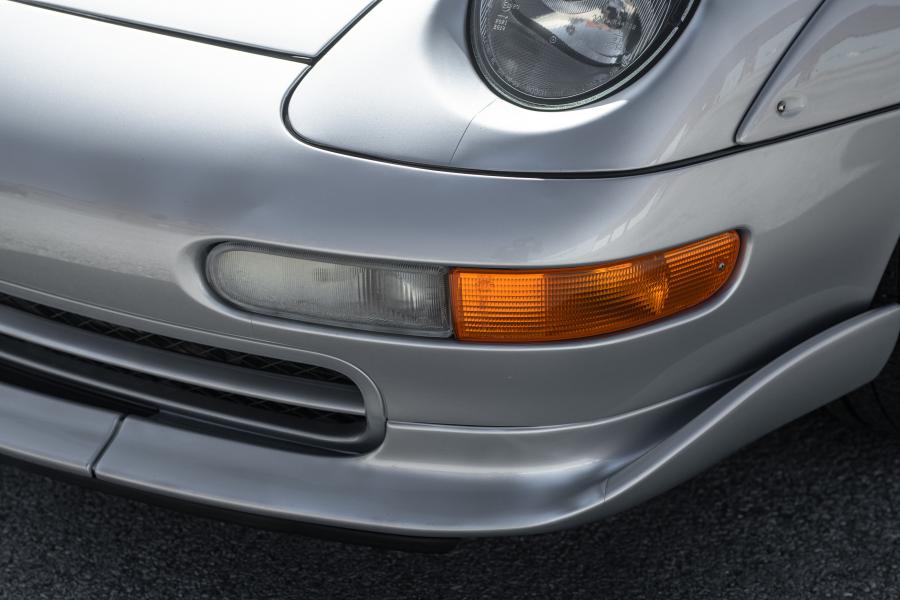 Детали экстерьера Porsche 911 GT2 (993) 1996 года  (фото 43 из 49)